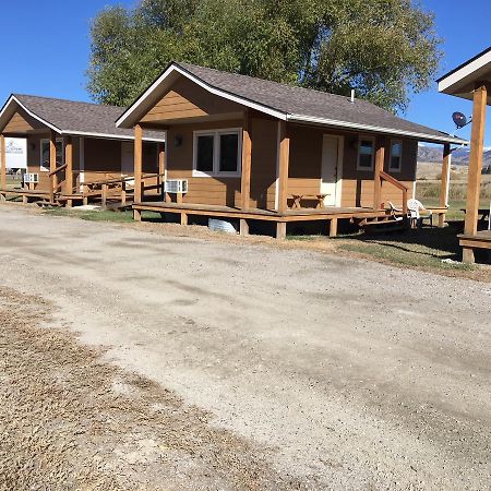 Pioneer Mountain Cabins Villa Butte Esterno foto